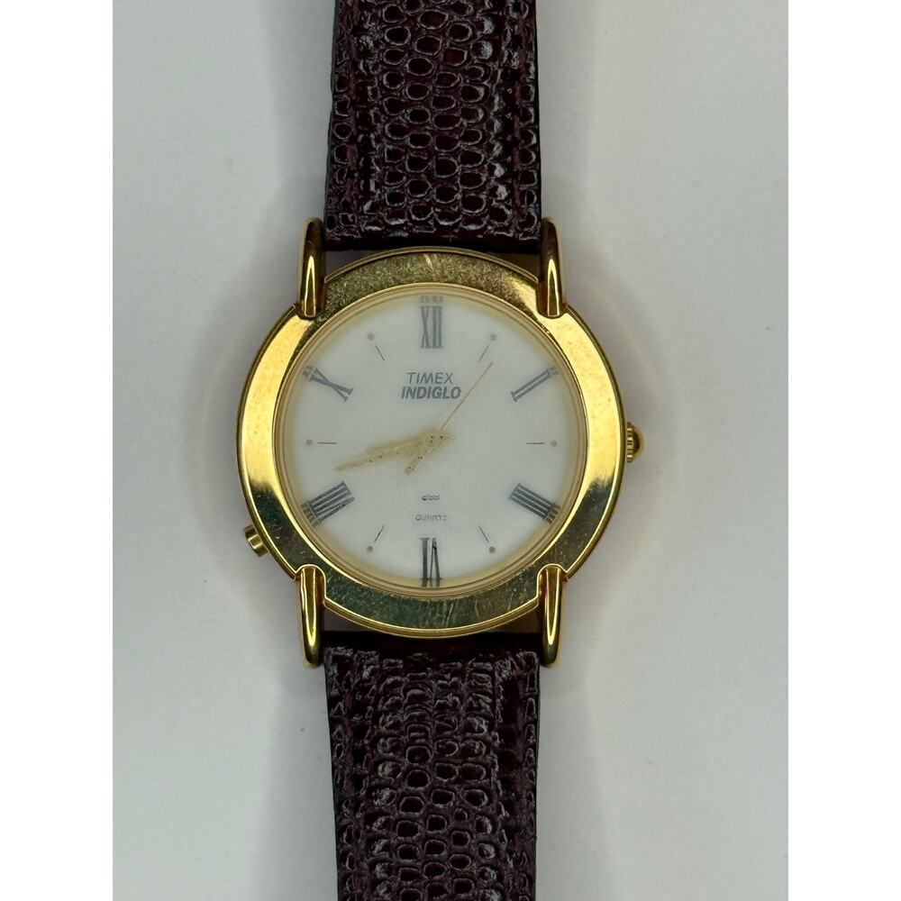 Vintage TIMEX Indiglo Genuine Leather Men's Watch EXCELLENT CONDITION - Picture 1 of 5